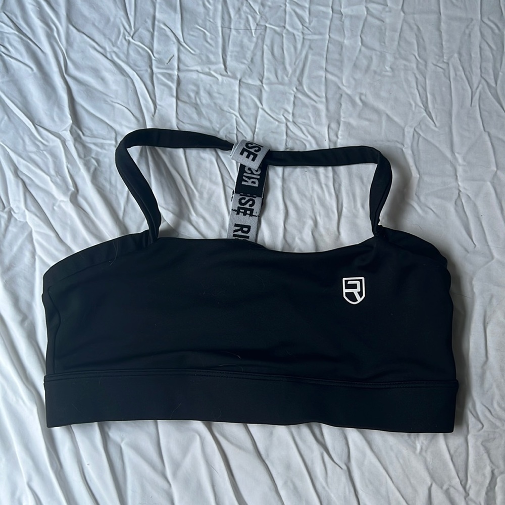 RISE sports bra
